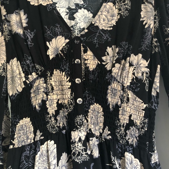 America Rag Dress - Picture 2 of 4